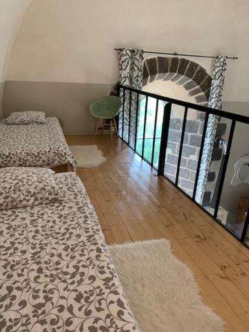 Chambres Et Maisons D'Hotes Du Prieure De La Bajasse - Le 1150 Vieille-Brioude Экстерьер фото