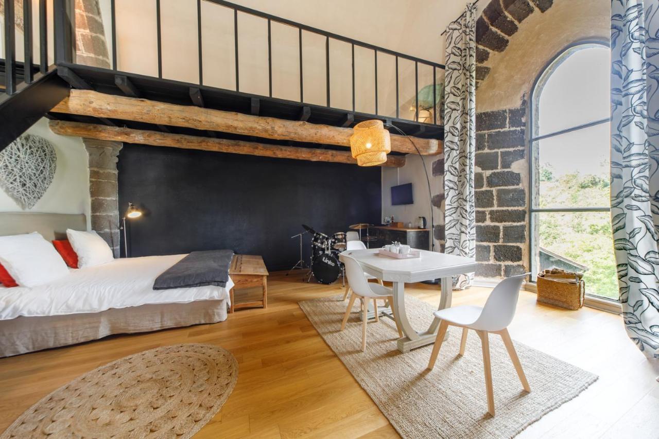 Chambres Et Maisons D'Hotes Du Prieure De La Bajasse - Le 1150 Vieille-Brioude Экстерьер фото